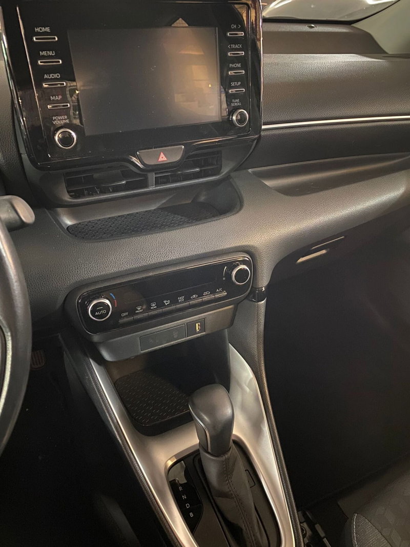 Toyota Yaris usata a Cagliari (6)