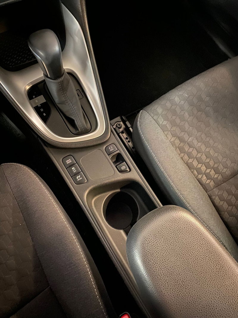 Toyota Yaris usata a Cagliari (9)