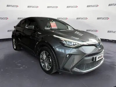 Toyota Toyota C-HR 1.8 Hybrid E-CVT Lounge del 2021 usata a Verona