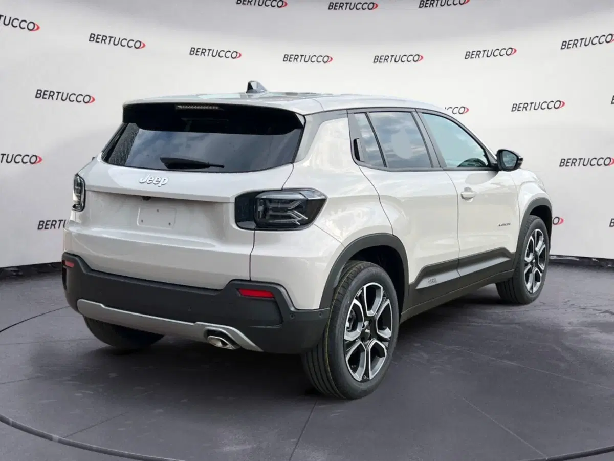 Jeep Avenger nuova a Verona (4)