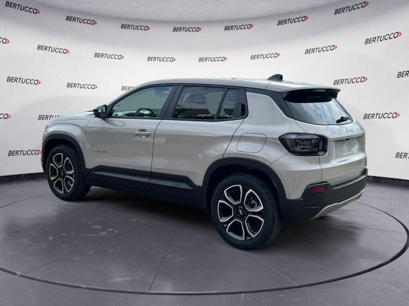 Jeep Avenger nuova a Verona (5)