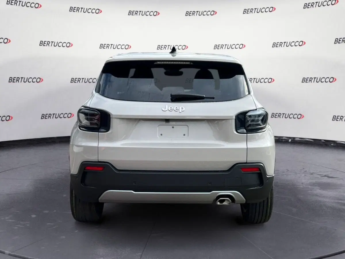 Jeep Avenger nuova a Verona (6)