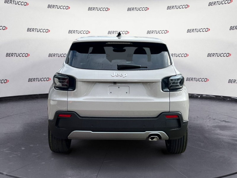 Jeep Avenger nuova a Verona (6)