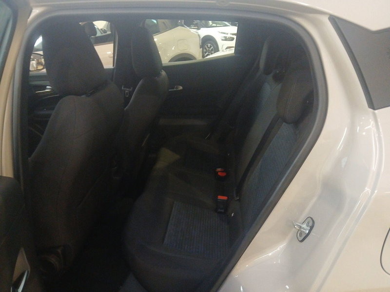 Alfa Romeo Junior usata a Lecce (13)