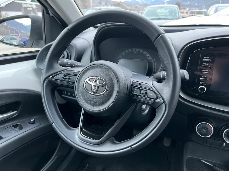 Toyota Aygo X usata a Sondrio (16)