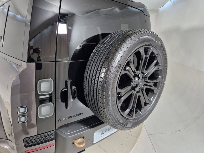 Land Rover Defender nuova a Torino (20)