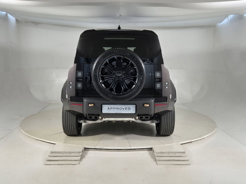 Land Rover Defender nuova a Torino (7)