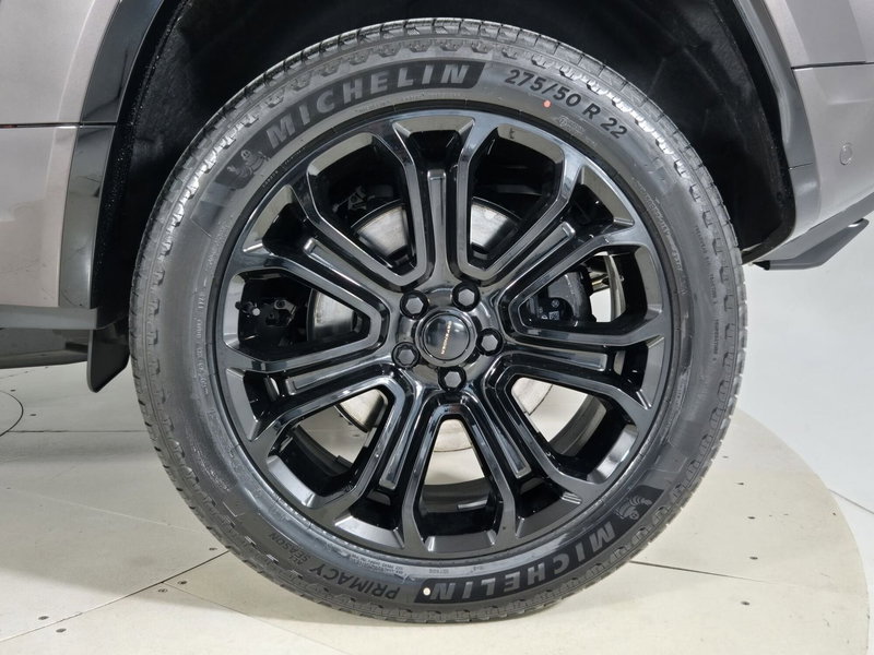 Land Rover Defender nuova a Torino (9)