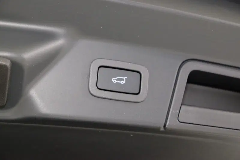 Land Rover Range Rover Velar usata a Torino (19)