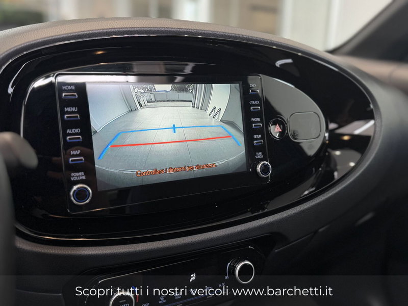 Toyota Aygo X usata a Brescia (14)