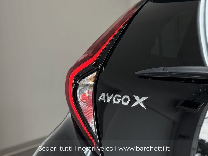 Toyota Aygo X usata a Brescia (7)