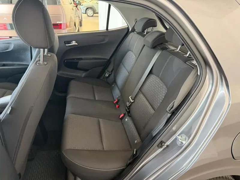 Kia Picanto usata a Napoli (14)