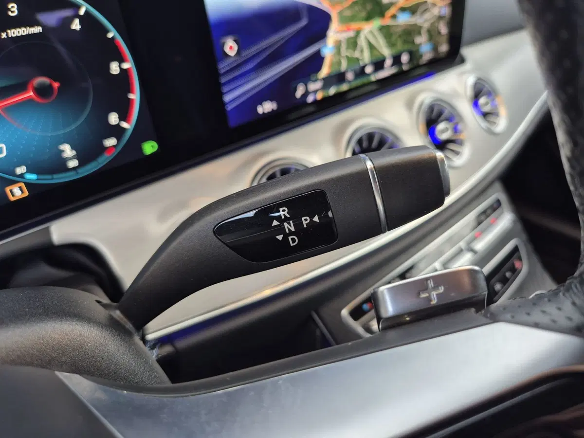 Mercedes-Benz Classe E Cabrio usata a Alessandria (10)