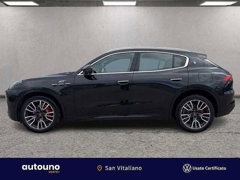 Maserati Grecale usata a Napoli (2)
