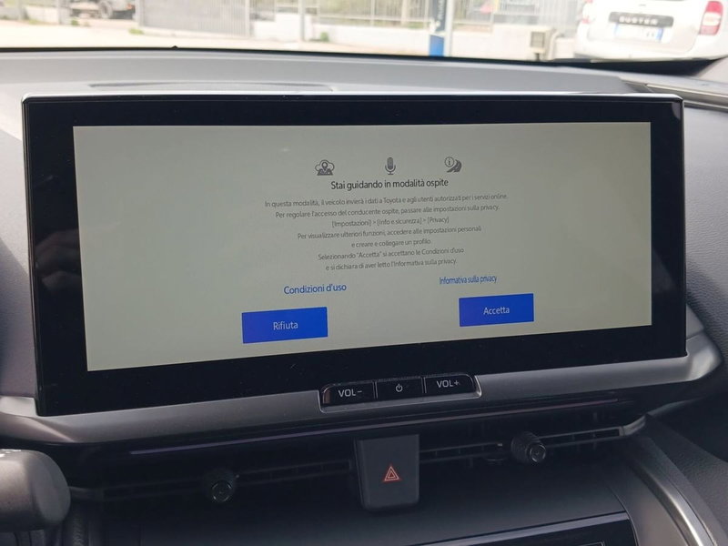 Toyota Toyota C-HR usata a Ragusa (10)