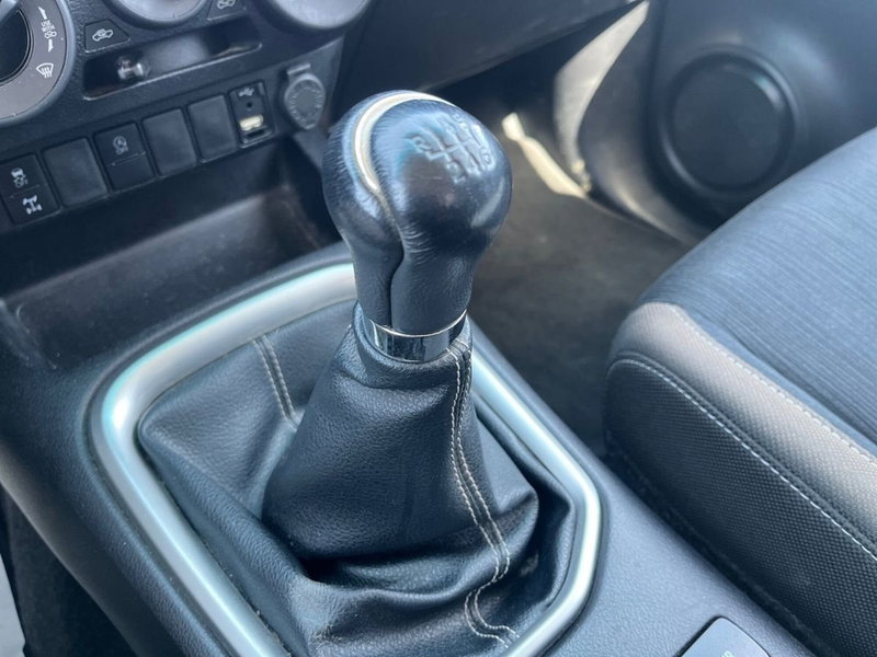 Toyota Hilux usata a Ragusa (12)