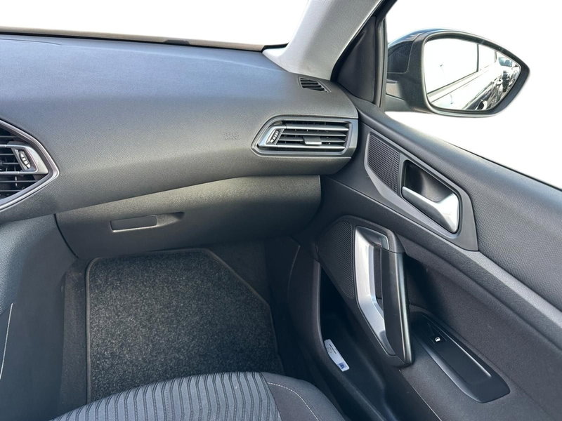 Peugeot 308 usata a Pistoia (12)