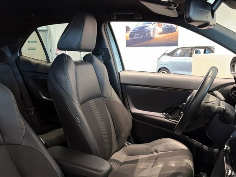Toyota Yaris Cross usata a Vicenza (9)