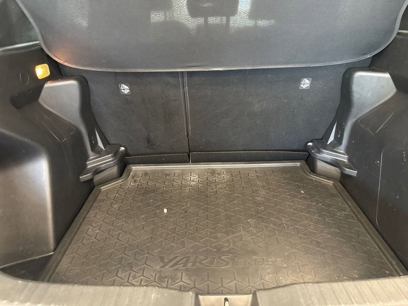 Toyota Yaris Cross usata a Prato (12)