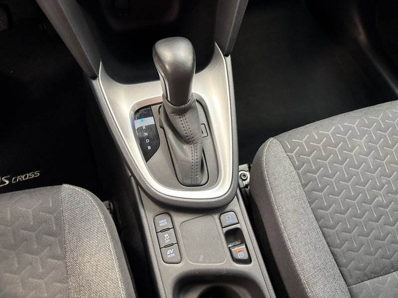 Toyota Yaris Cross usata a Prato (18)