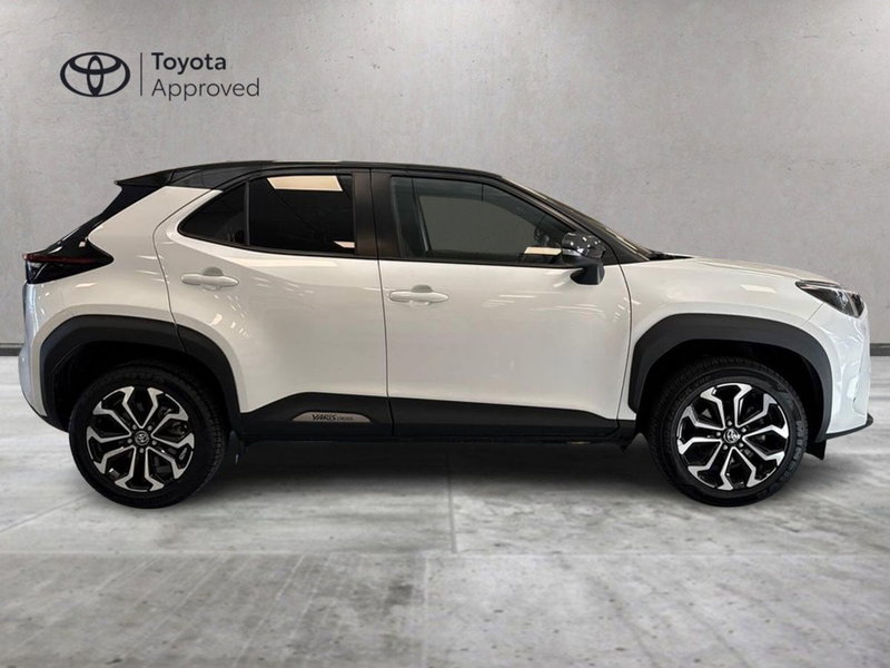 Toyota Yaris Cross usata a Prato (5)