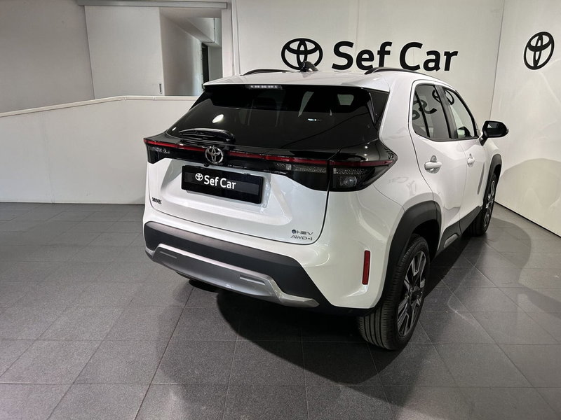 Toyota Yaris Cross nuova a Milano (3)