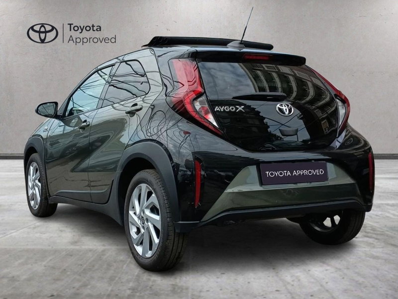 Toyota Aygo X usata a Milano (5)