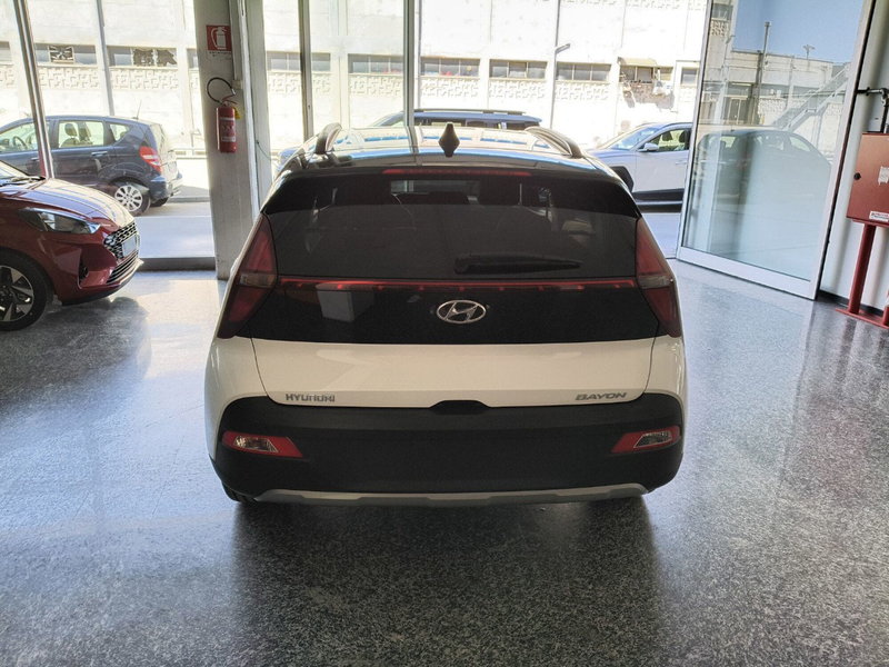 Hyundai Bayon nuova a Macerata (4)