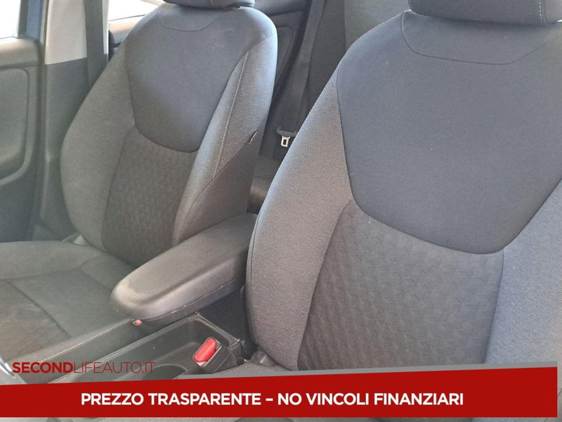 Toyota Yaris usata a Chieti (15)