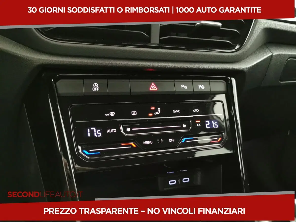 Volkswagen T-Roc usata a Chieti (18)