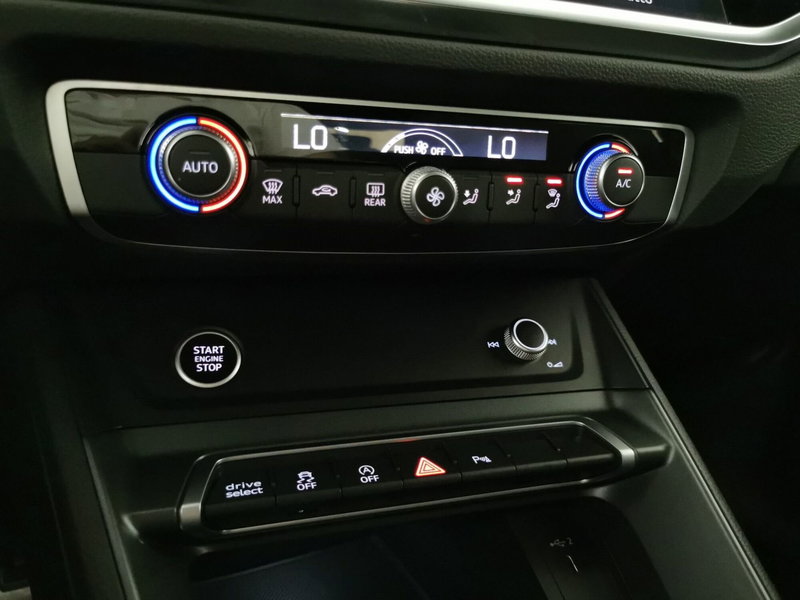 Audi Q3 Sportback usata a Chieti (17)