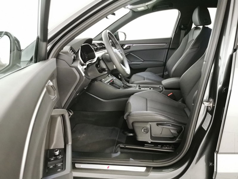 Audi Q3 Sportback usata a Chieti (5)