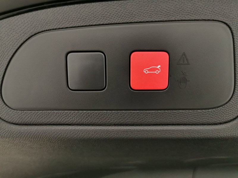 Ds DS 7 nuova a Chieti (19)