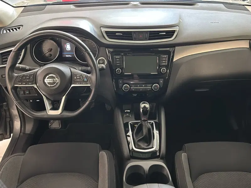 Nissan Qashqai usata a Bologna (10)