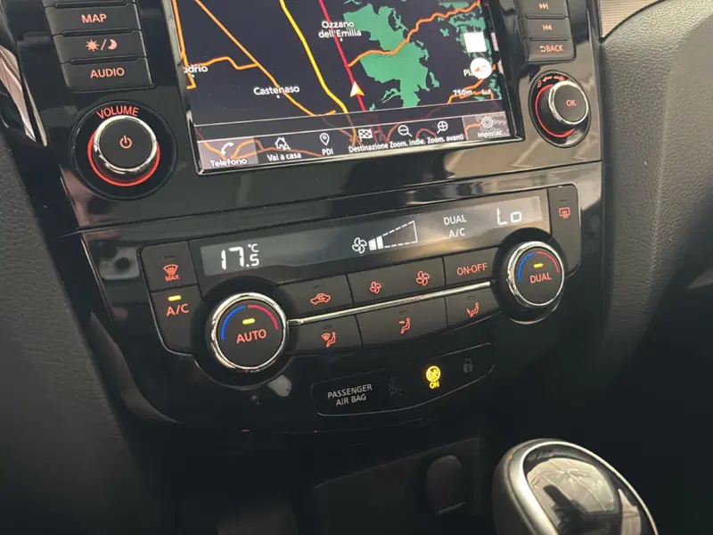 Nissan Qashqai usata a Bologna (14)