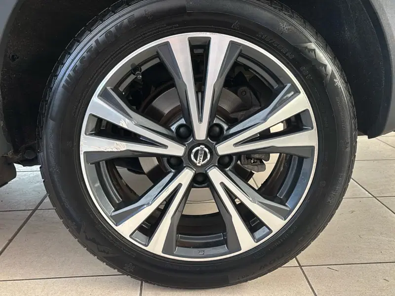 Nissan Qashqai usata a Bologna (7)