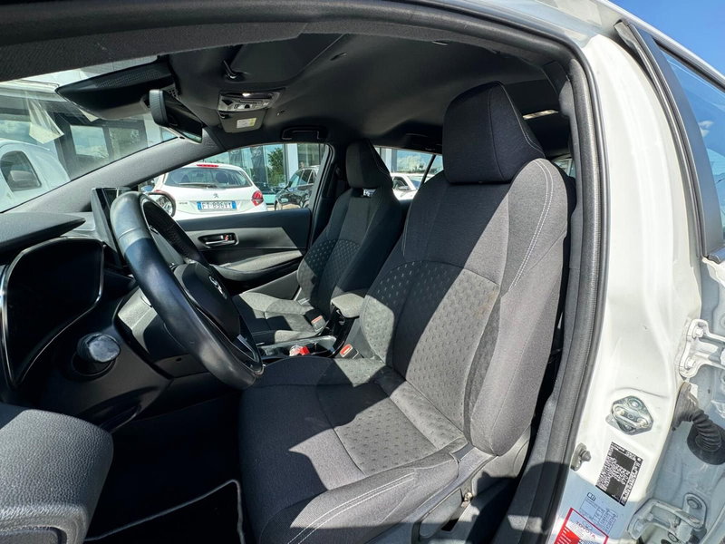 Toyota Corolla Touring Sports usata a Modena (12)