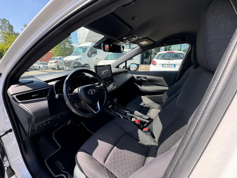 Toyota Corolla Touring Sports usata a Modena (13)