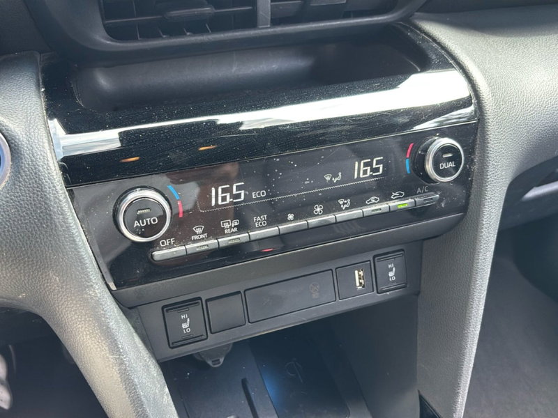 Toyota Yaris Cross usata a Bologna (14)