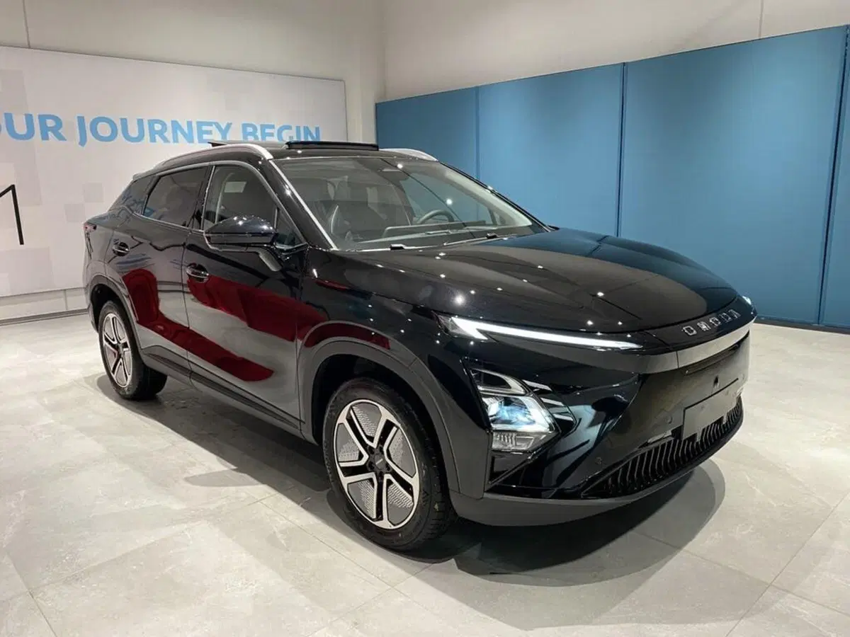 Omoda Omoda 5 EV nuova a Bologna (3)