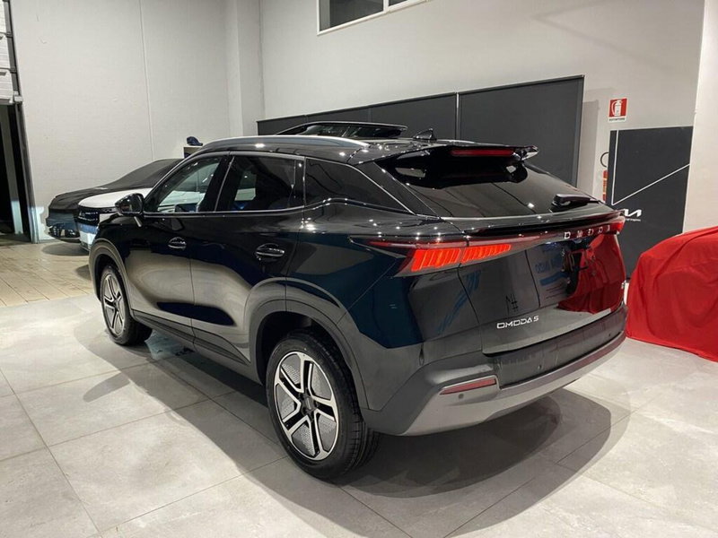 Omoda Omoda 5 EV nuova a Bologna (8)