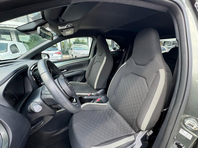 Toyota Aygo X usata a Modena (13)