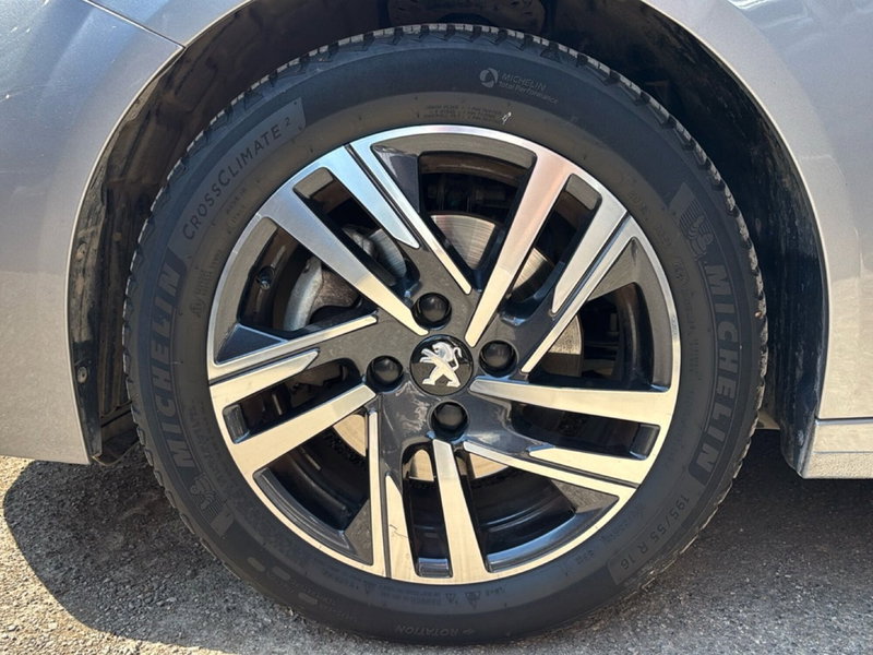 Peugeot 208 usata a Bologna (7)