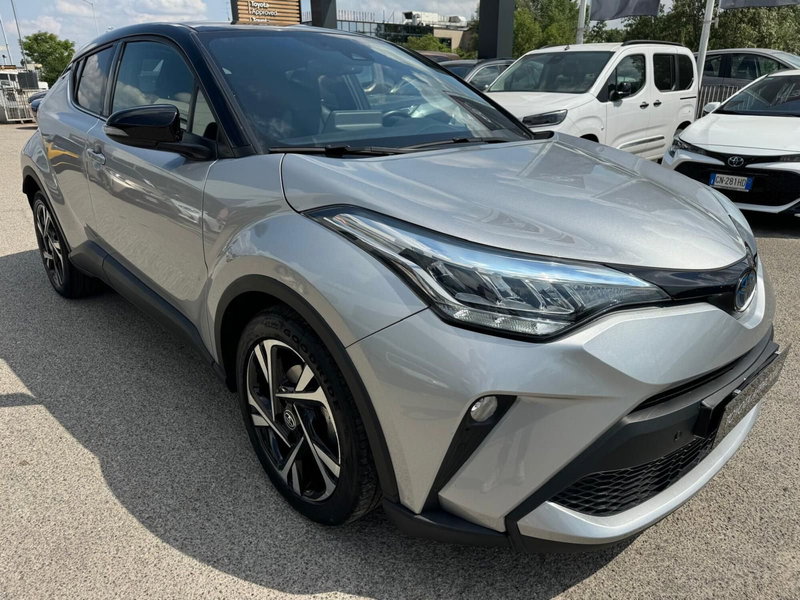 Toyota Toyota C-HR usata a Modena (4)