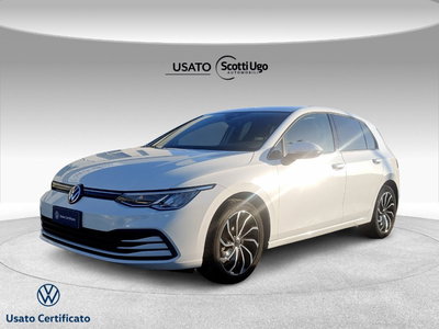 Volkswagen Golf 1.0 TSI EVO Life del 2021 usata a Cecina