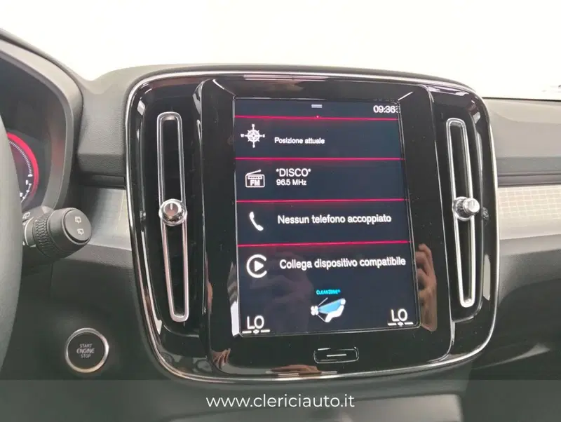 Volvo XC40 usata a Como (15)