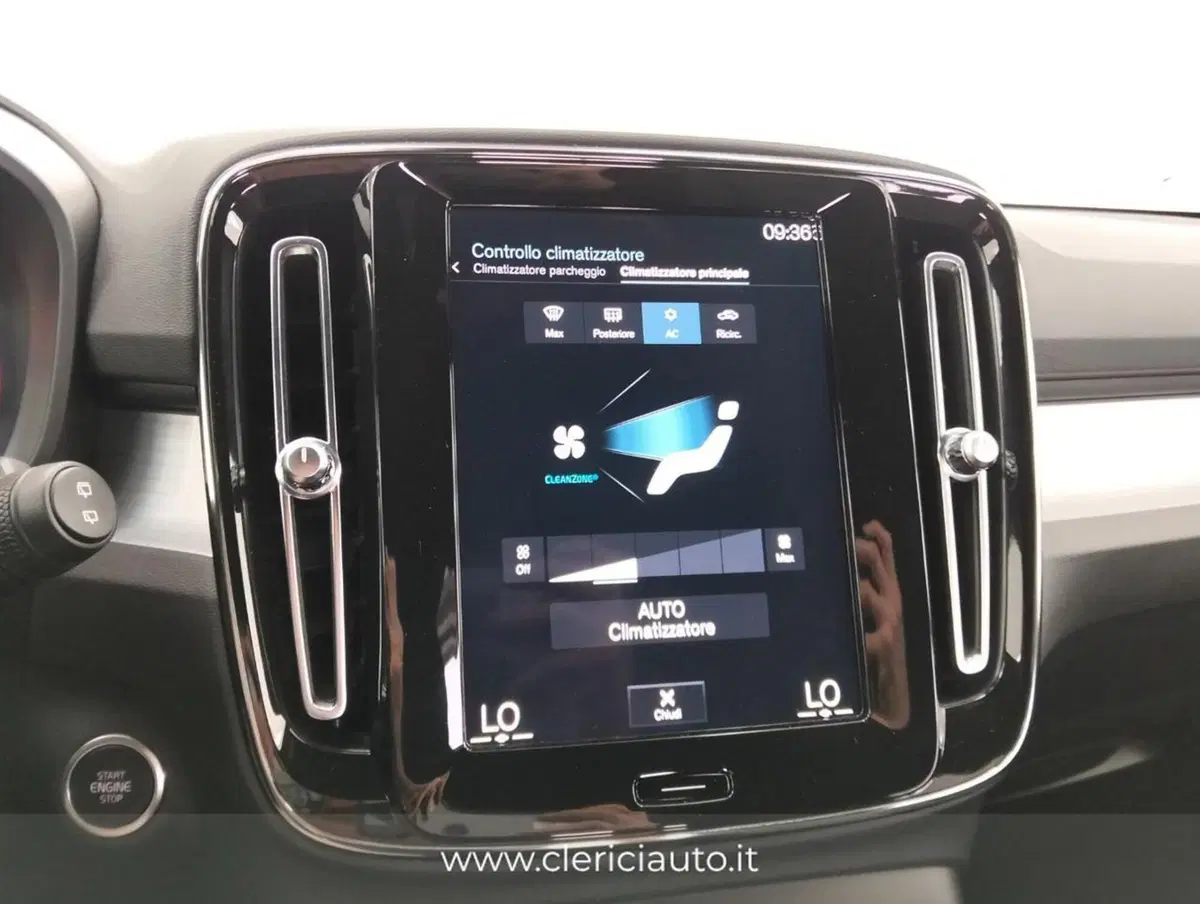 Volvo XC40 usata a Como (16)