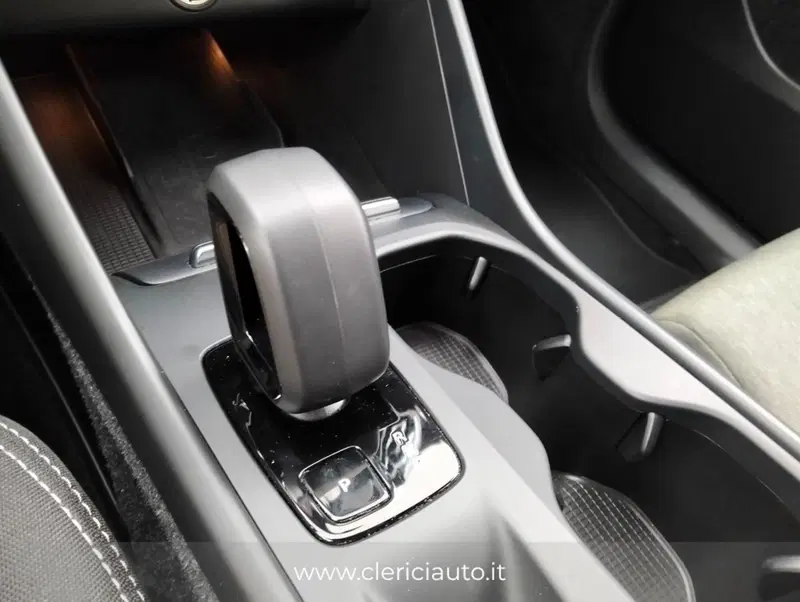 Volvo XC40 usata a Como (19)