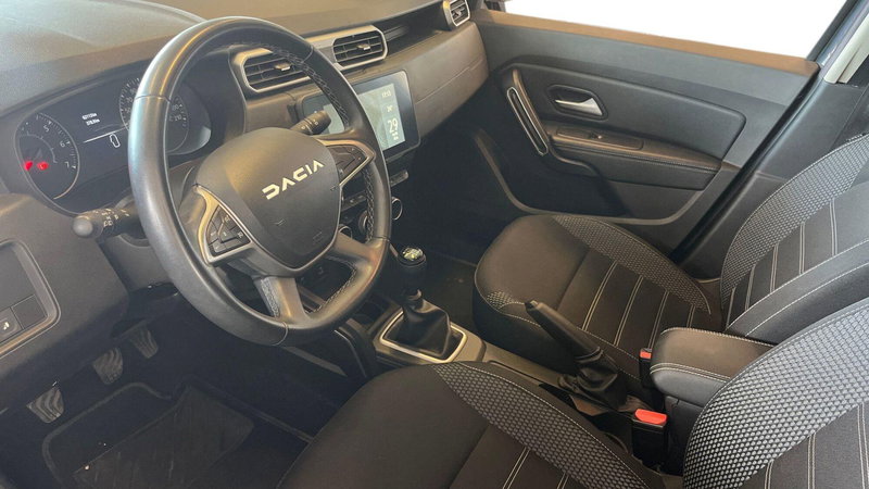 Dacia Duster usata a Catania (10)