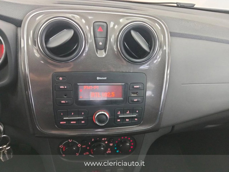 Dacia Sandero usata a Como (12)